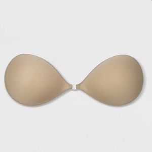 Super lite adhesive bra